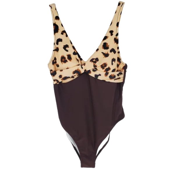 Cupshe One-Piece Swimsuit Animal print Faux wrap Plunge Wireless Vacation Beach - Picture 1 of 16